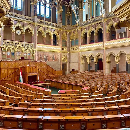 Parliament Lejlighed